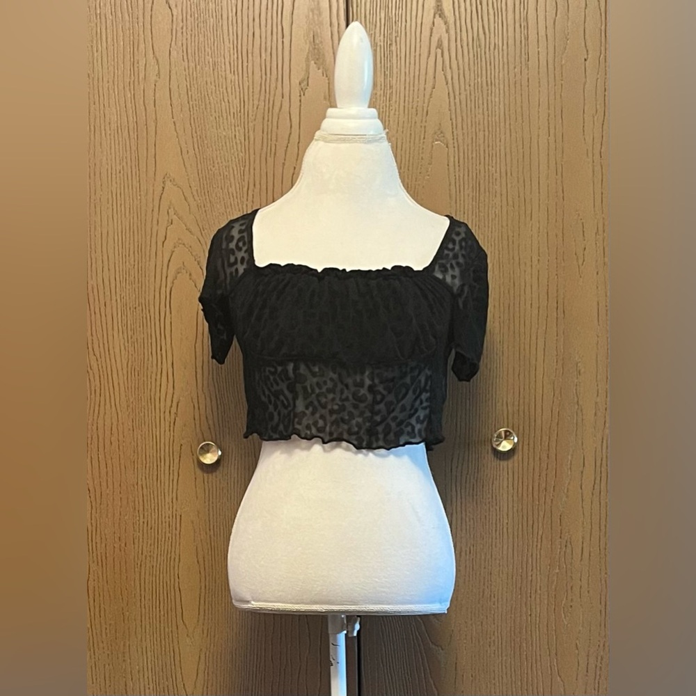 SHEIN Cheetah Print Crop Top